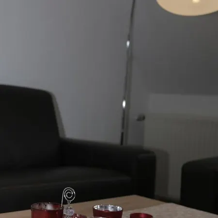 Strandlaufer Apartament *
